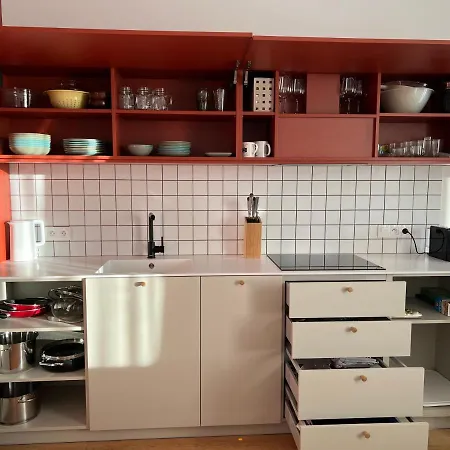 Klingerka Brand New 1-bedroom Free Parking *