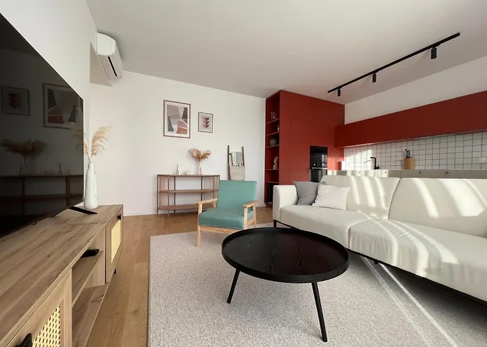 Klingerka Brand New 1-bedroom Free Parking *